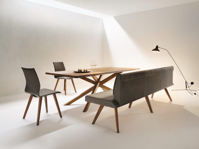 17861bff-a5d6-451e-a18d-16cd079d7a0a