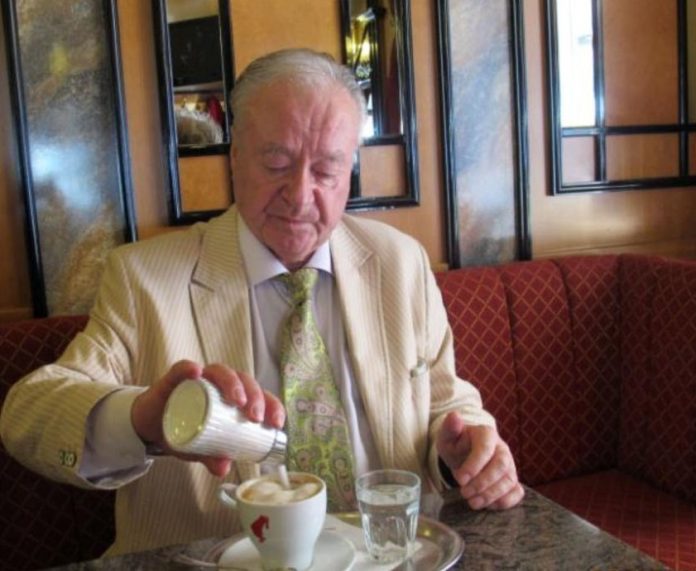 249d7a59-3e33-49bd-9f75-62c05ca5c8bc