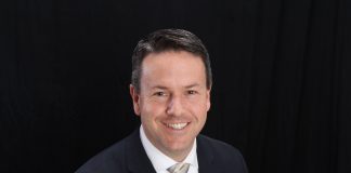 Infor holt zwei erfahrene Industrie-Experten ins Führungsteam und ist damit weiter auf Wachstumskurs