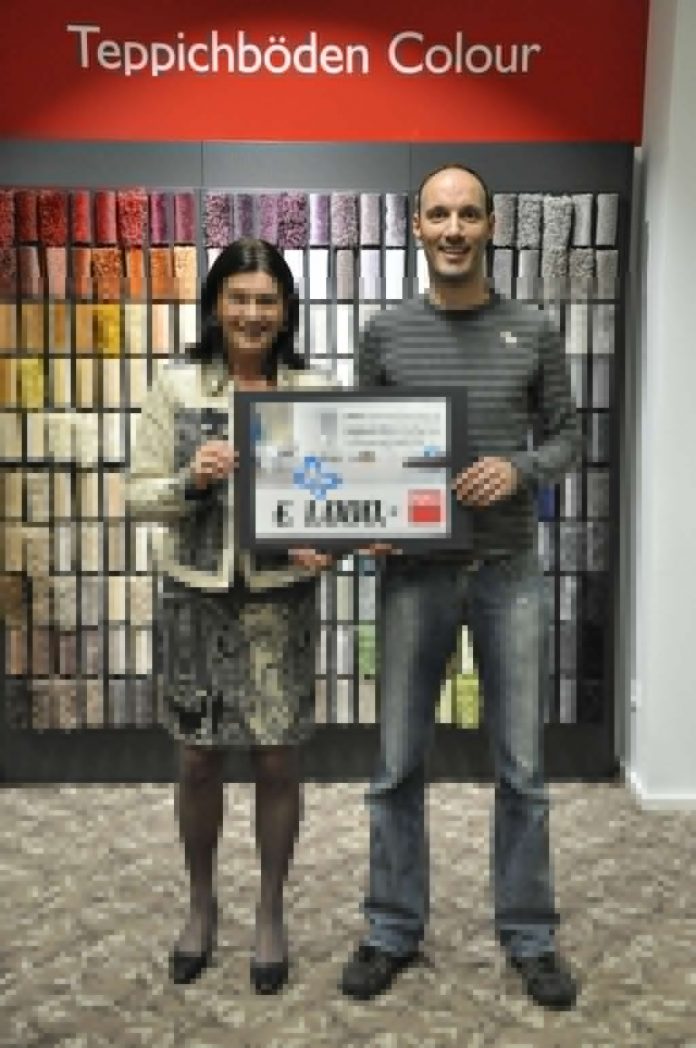 8690a4dd-706f-44ca-bf01-7a408ea7b143