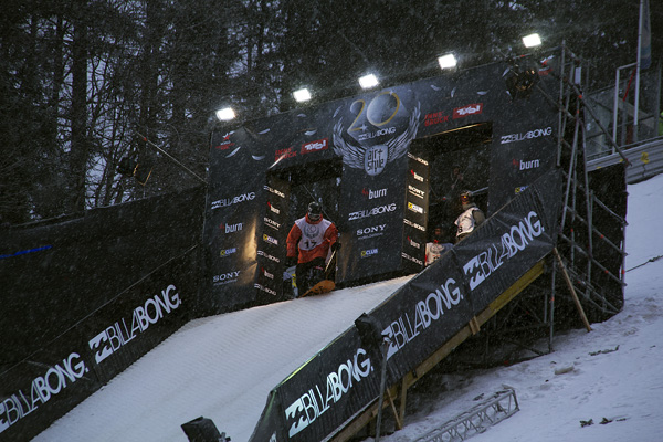 87eb62f7-fab8-481d-8507-fd2587194d4a