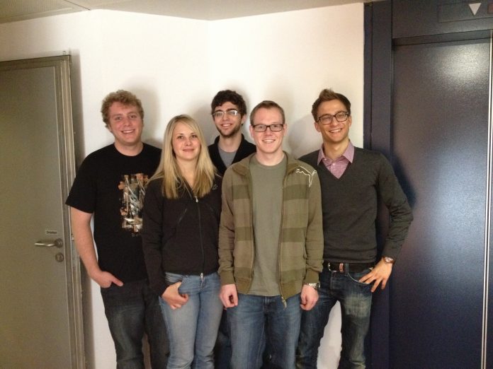 007f8c7b-a361-48f8-b8f7-4b332feb308f