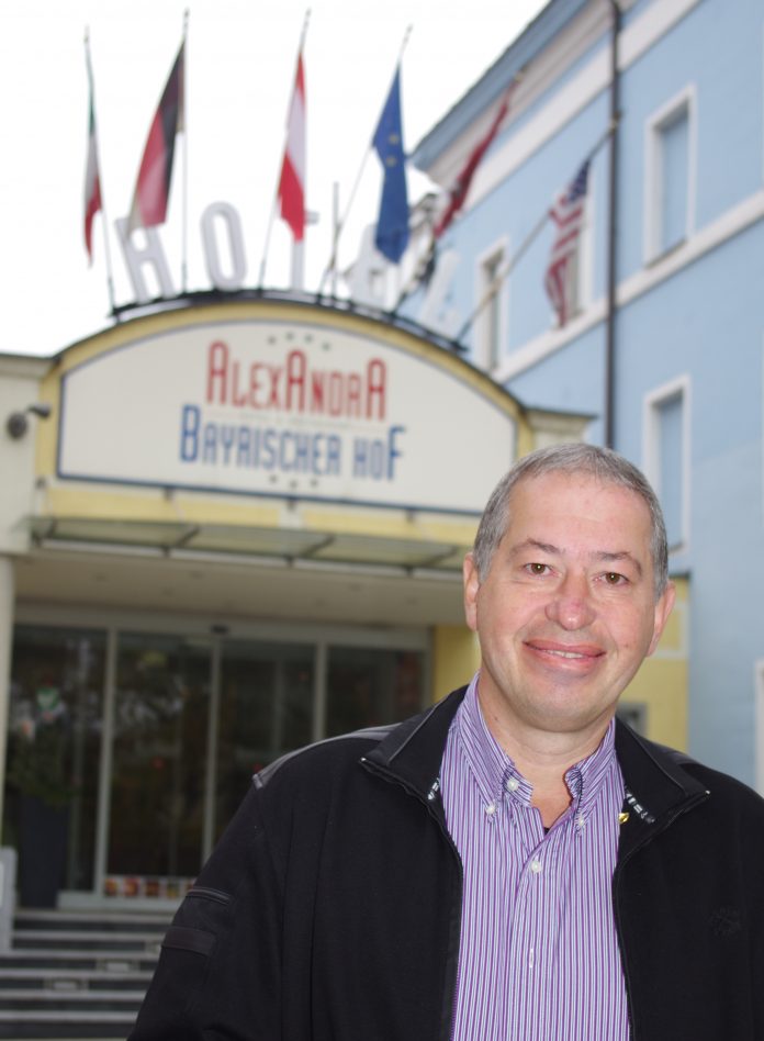 eeeb0d69-63de-47f6-9285-97f47f006fb1