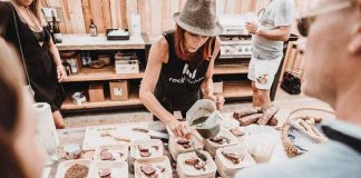 Altholztisch sun wood