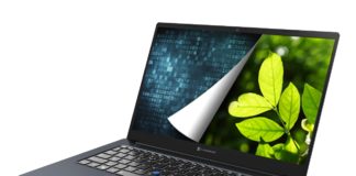 Notebook mit einem Blau-Grünen Bild auf dem Display