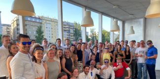 Mitarbeiter der United Benefits Holding beim Sommerfest in Wien