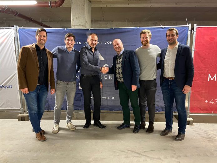 Die Gleichenfeier fand witterungsgeschützt in der Tiefgarage statt: Hans-Jürgen Steiner, Invester United Benefits; Thomas Deutinger, Wealthcore Investment Management; Martin Diesner, Swietelsky; Martin Vabitsch, United Benefits Holding; Roland Schwaiger, Invester United Benefits; Josef Honeder, Swietelsky (v.l.n.r.)