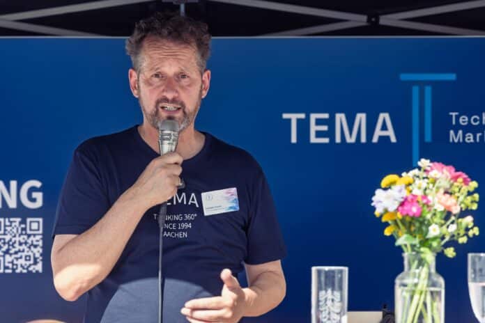 Tema Sommer 360-7251-JENÖ GELLINEK photography TEMA-Vorstand Carsten Scheele